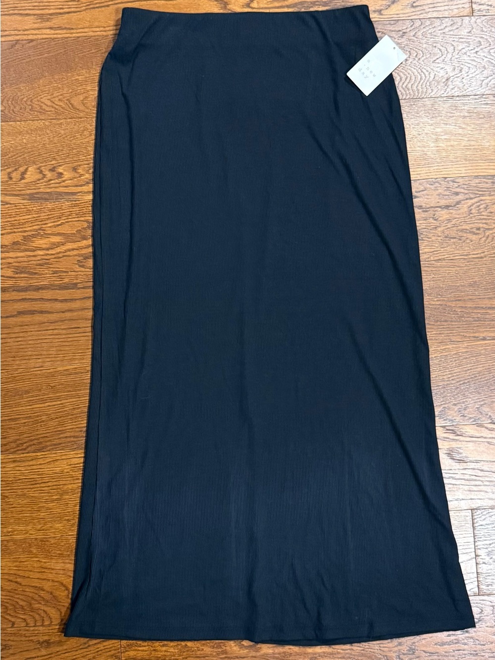 A New Day Women's Black Ribbed Knit Maxi Skirt Size M Elastic Waist NWT
